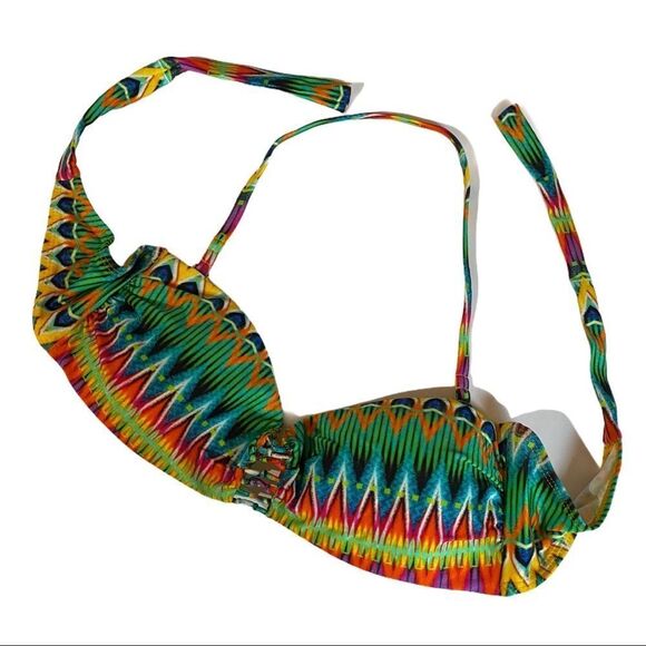 Luli Fama Bikini‎ Top - Picture 1 of 8